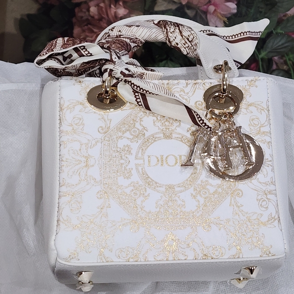 Dior Mini Bag in Cream and Brown with Gold Accents - Picture 3 of 8